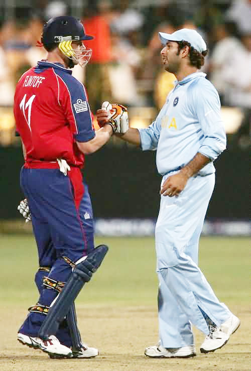 Yuvraj Singh and Andrew Flintoff make up after the scuffle earlier in 2007 World Twenty20 match in South Africa