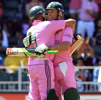 Hashim Amla and AB de Villiers - A record breaking partnership and individual tons