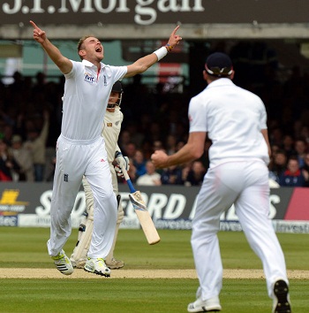 Stuart Broad - Career's best bowling figures of 7-44 in an innings