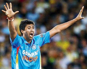 Rahul Sharma - Match winning bowling performance of 5-23