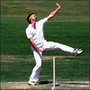 Dennis Lilllee - The Pioneer of Fast Bowling